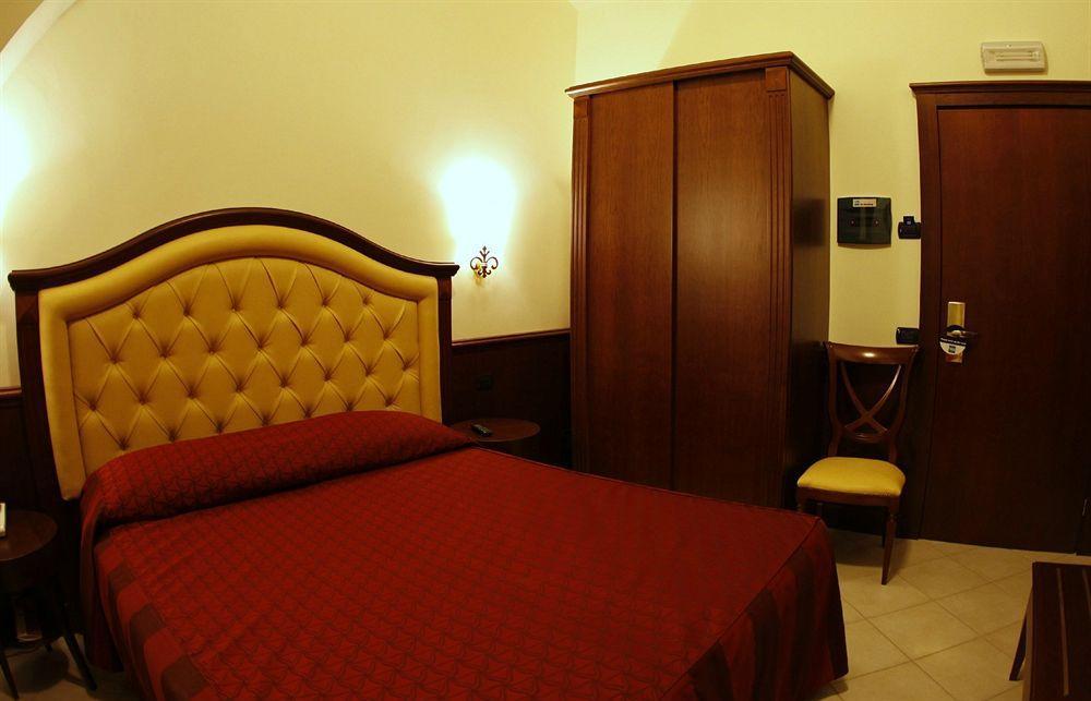 Bed and Breakfast Domus Augusta Roma Esterno foto