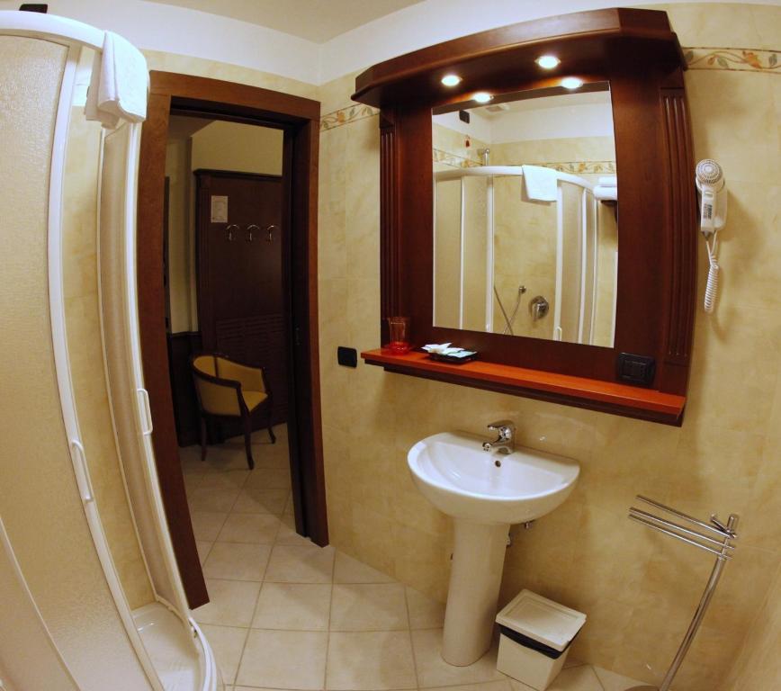 Bed and Breakfast Domus Augusta Roma Esterno foto